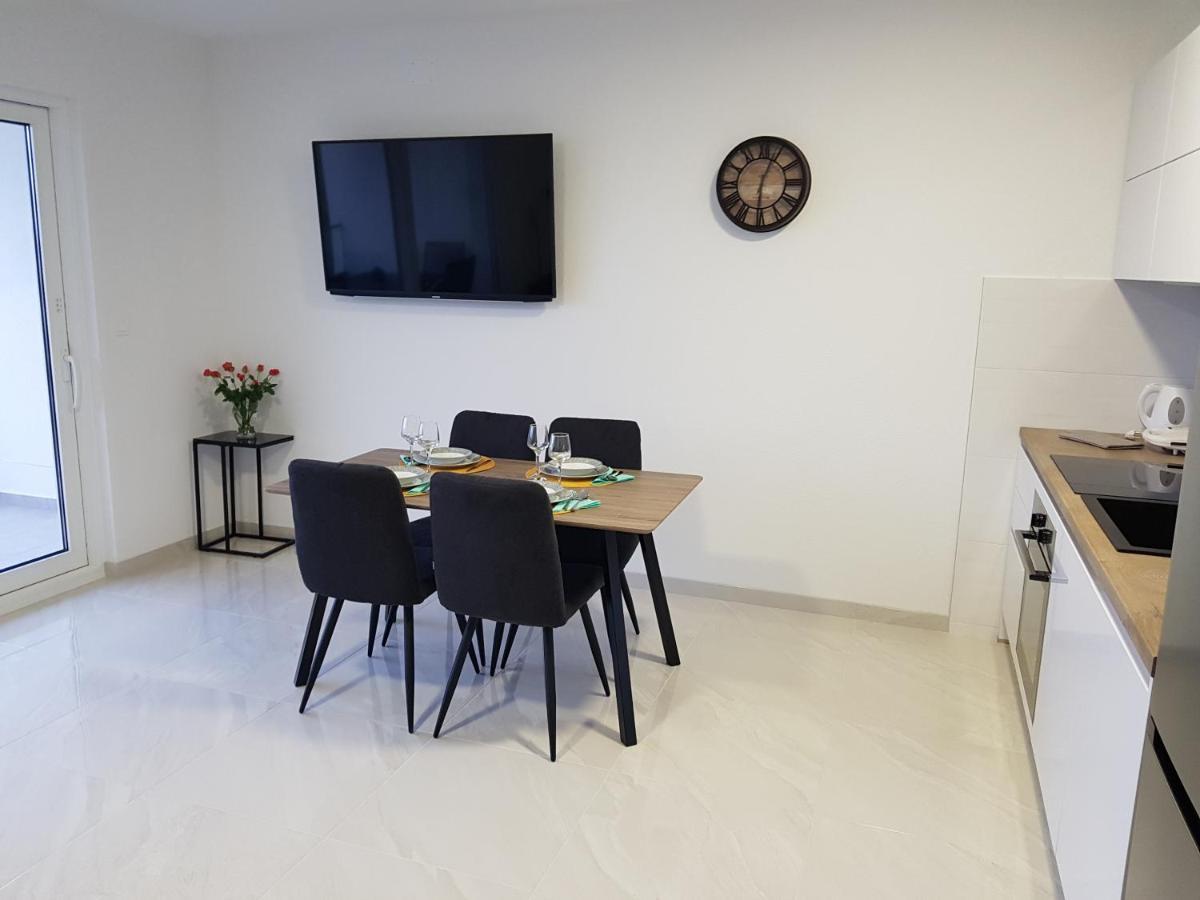 La Vista Apartments ميميتسا المظهر الخارجي الصورة
