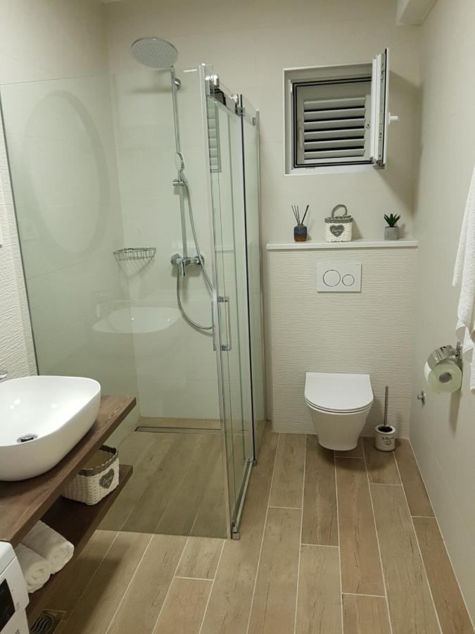 La Vista Apartments ميميتسا المظهر الخارجي الصورة